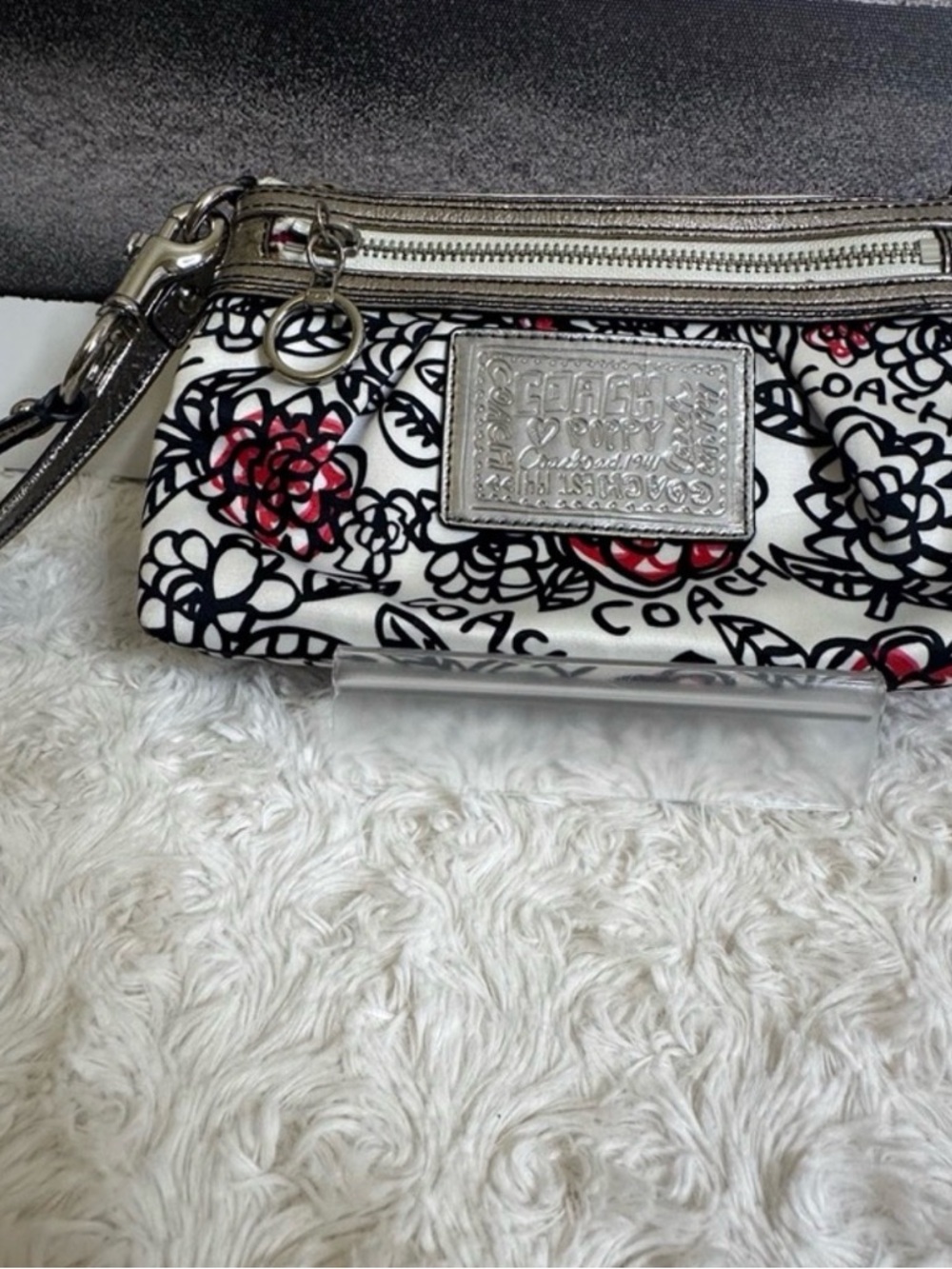 Coach Poppy Floral Graffiti Wristlet, - Picture 4 of 12